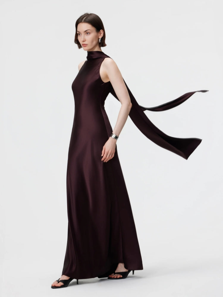 Wandelbares Neckholder-Kleid – Espresso