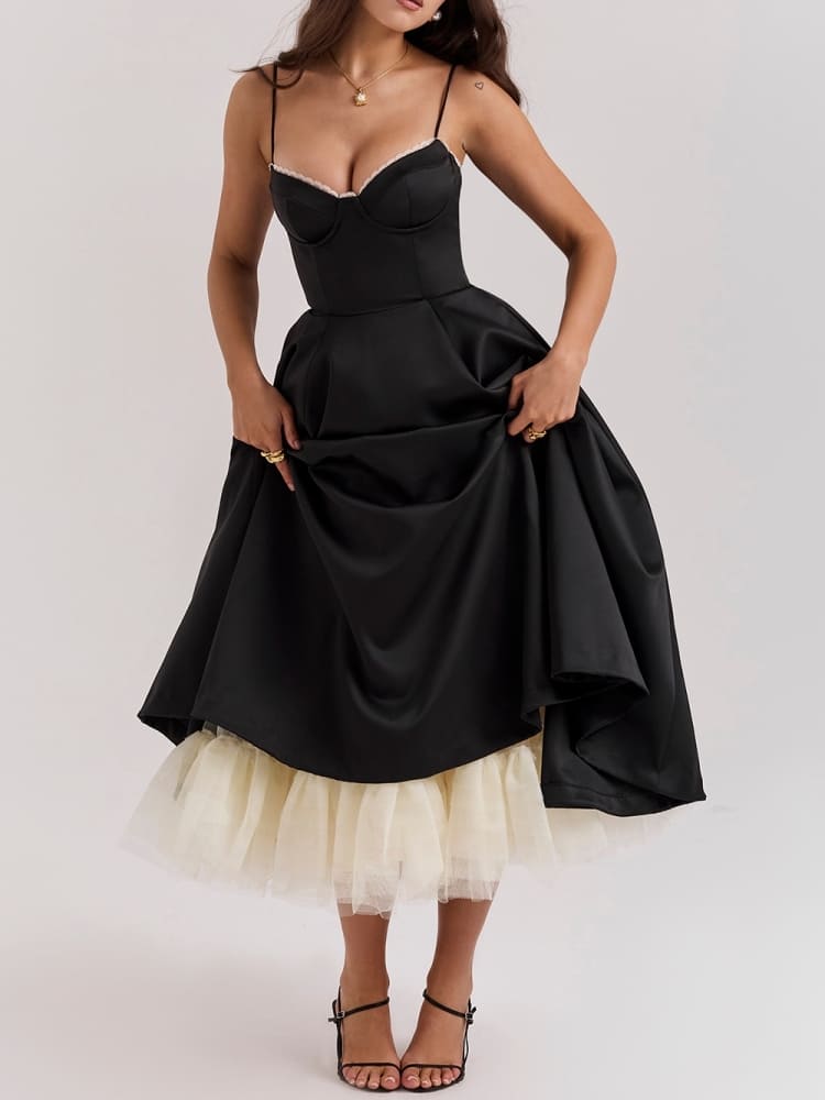 Schwarzes Tüll-Midikleid