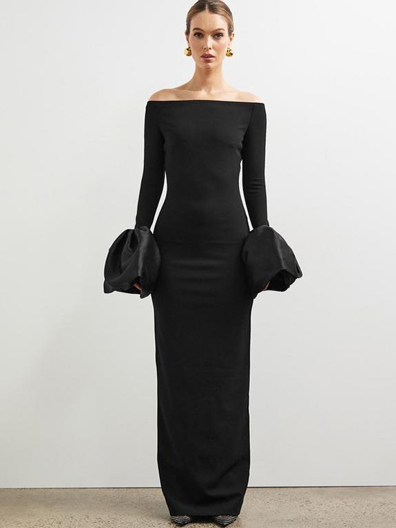 Eng anliegendes Langarmkleid mit Puffärmeln und One-Shoulder-Ausschnitt