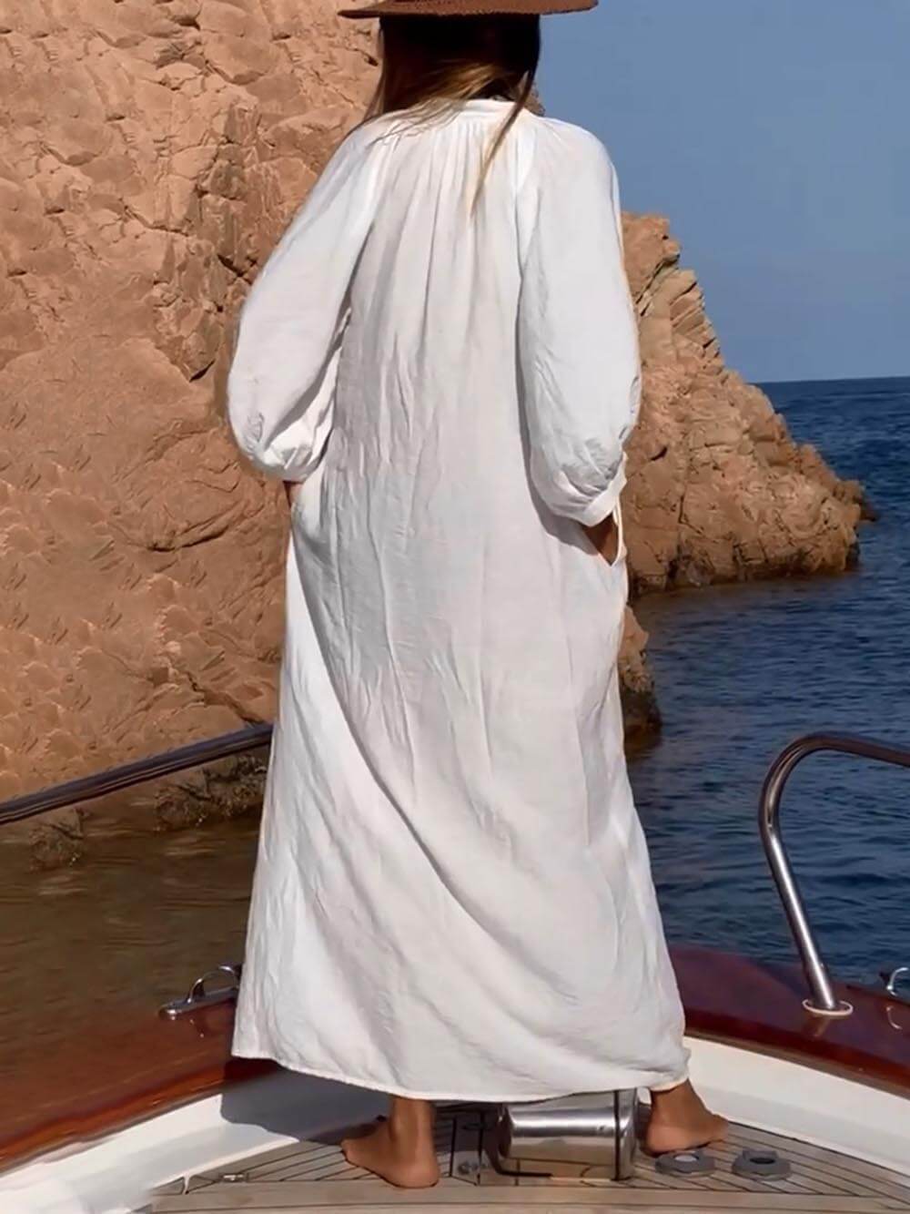 Maxikleid mit Ballonärmeln, Knopfleiste und aufgesetzten Taschen