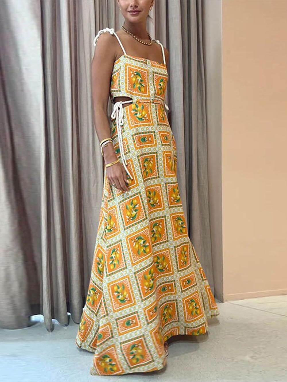 Einzigartiges Trägerkleid mit Zitronenprint