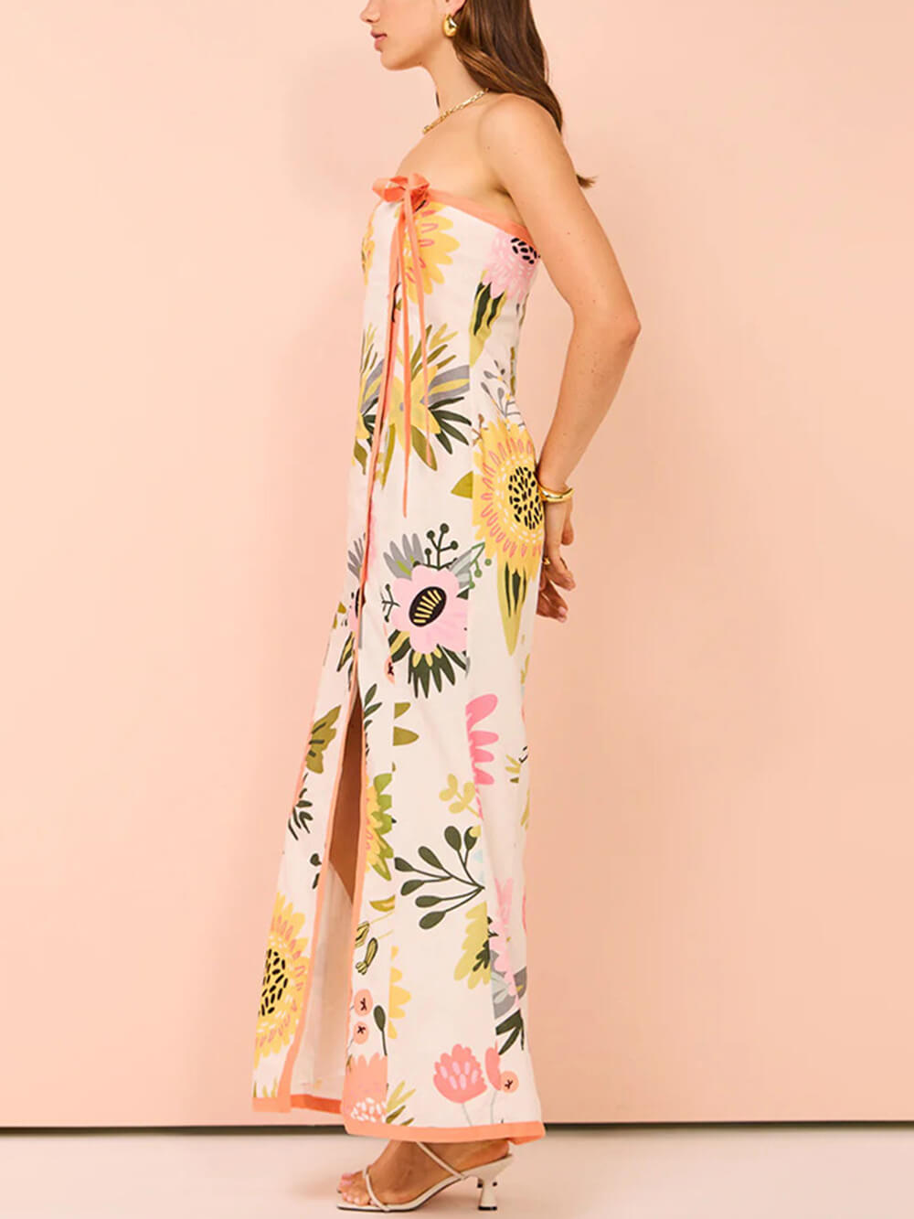 Sommerliche, sexy Wickelkleider mit Schlitz und Aufdruck