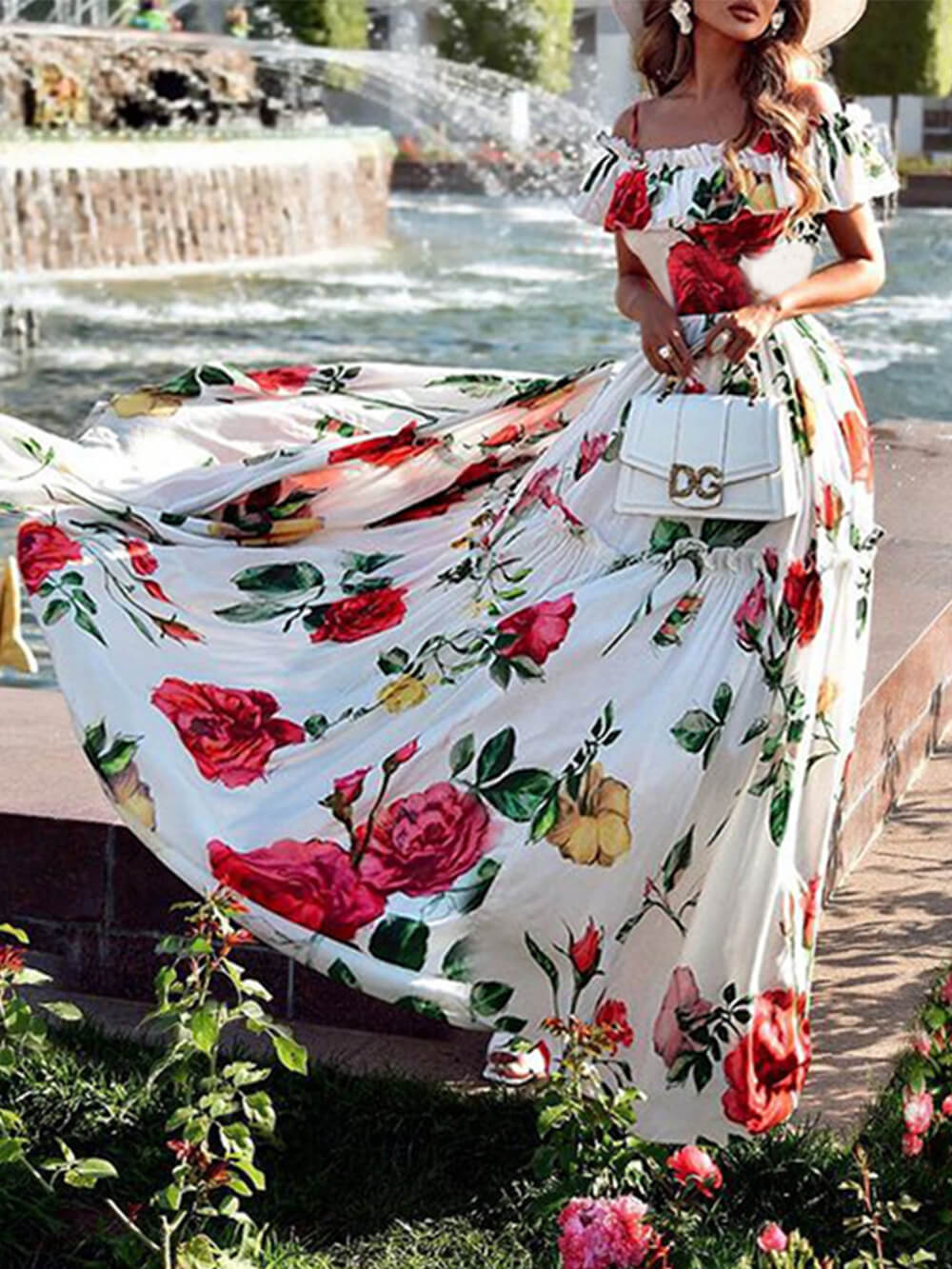 Bedrucktes One-Shoulder-Abendkleid