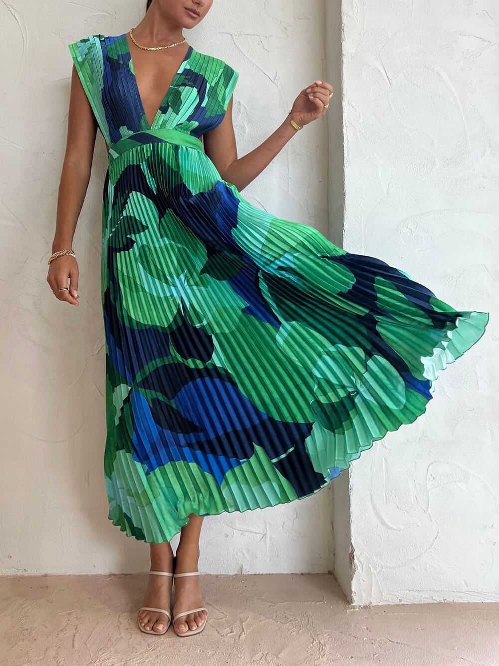 Ärmelloses Lounge-Kleid in Faltenoptik, langes Kleid
