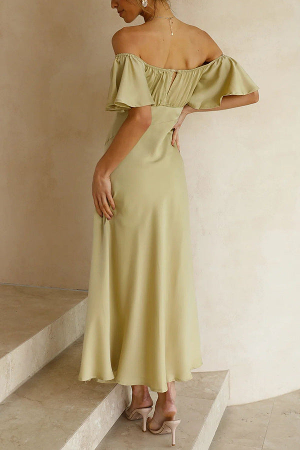 Midi-Kleid mit Seitenschlitz: Carmen-Ausschnitt, Volantärmel
