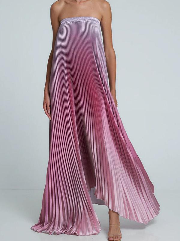 Trägerloses, plissiertes, ärmelloses Kleid mit Farbverlauf