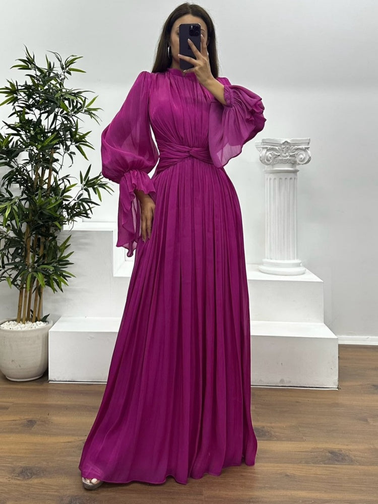 Französisch inspirierte Maxikleid mit Taillenbetonung