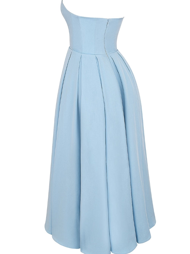 Trägerloses Midi-Sommerkleid in Toskanablau