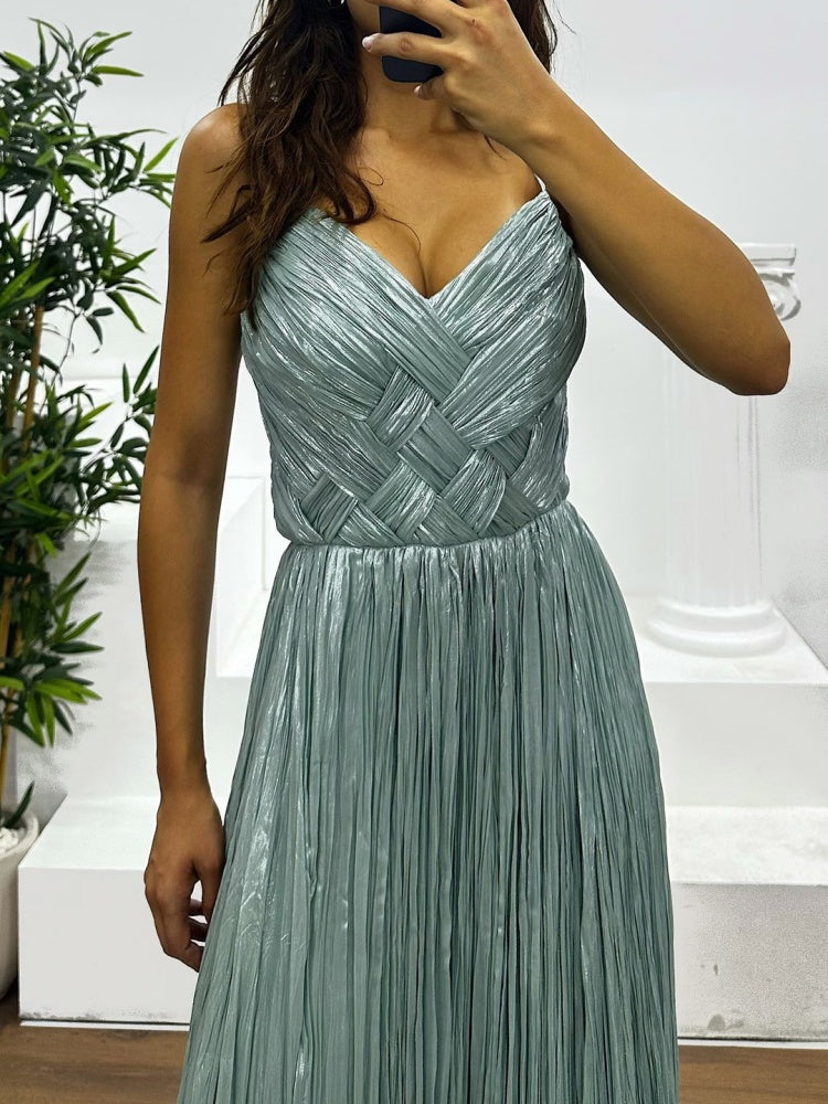 Plissiertes ärmelloses Maxikleid