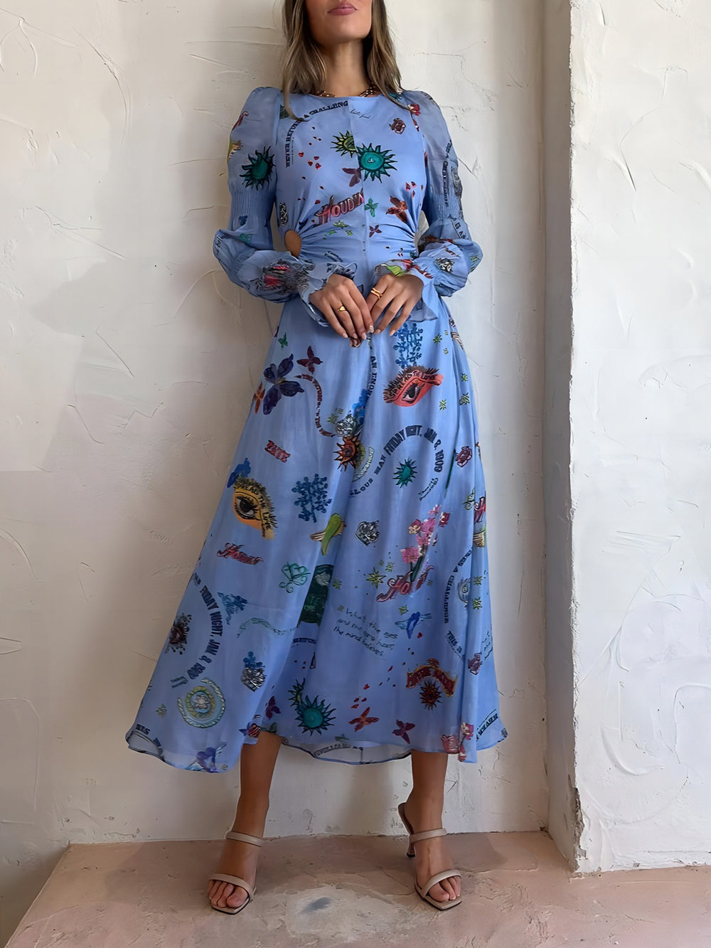 Graffiti-Laterne ausgeschnittenes kurzes Midikleid