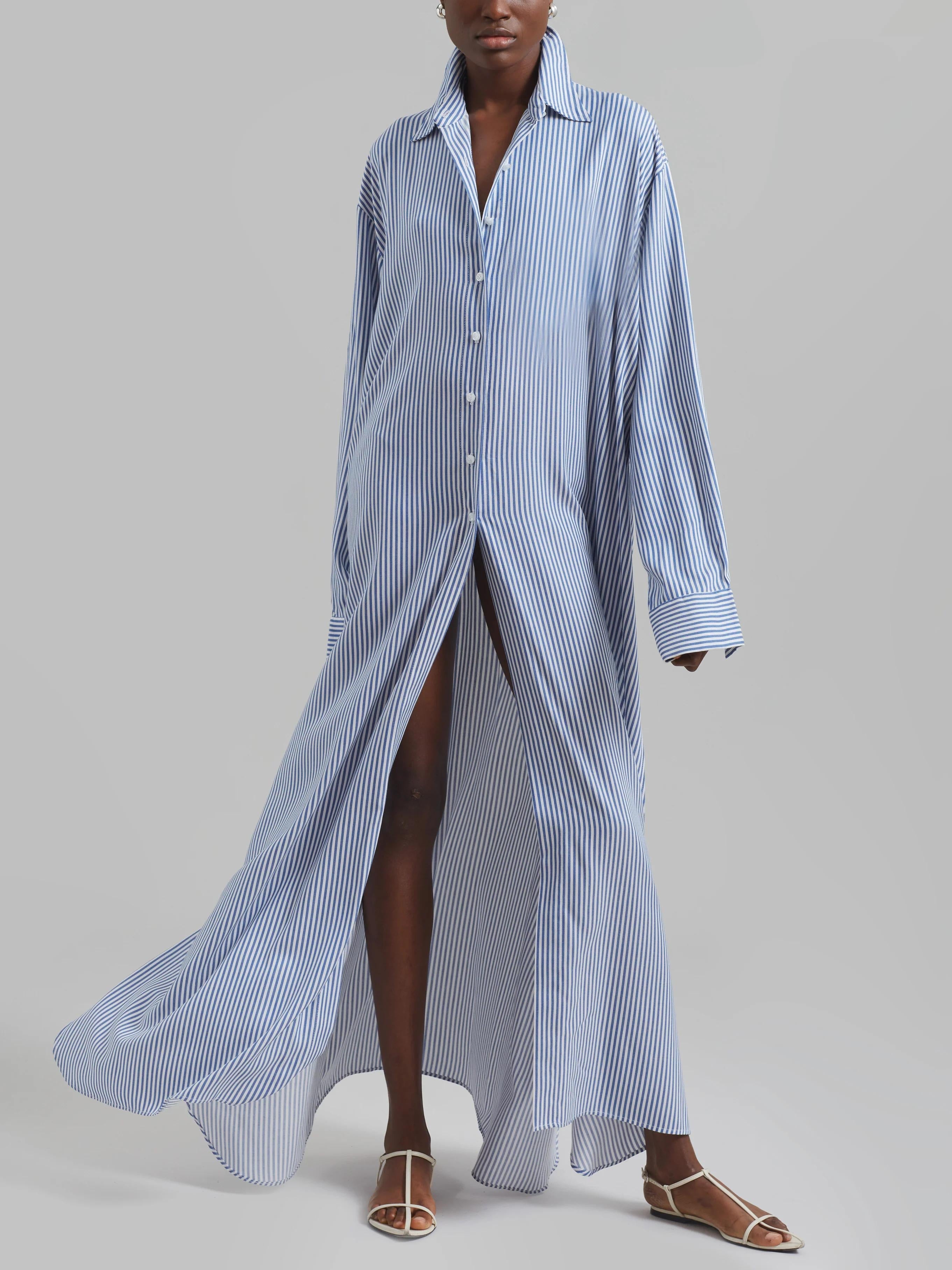 Avery Fluid Hemdblusenkleid - Weiß/Blau gestreift