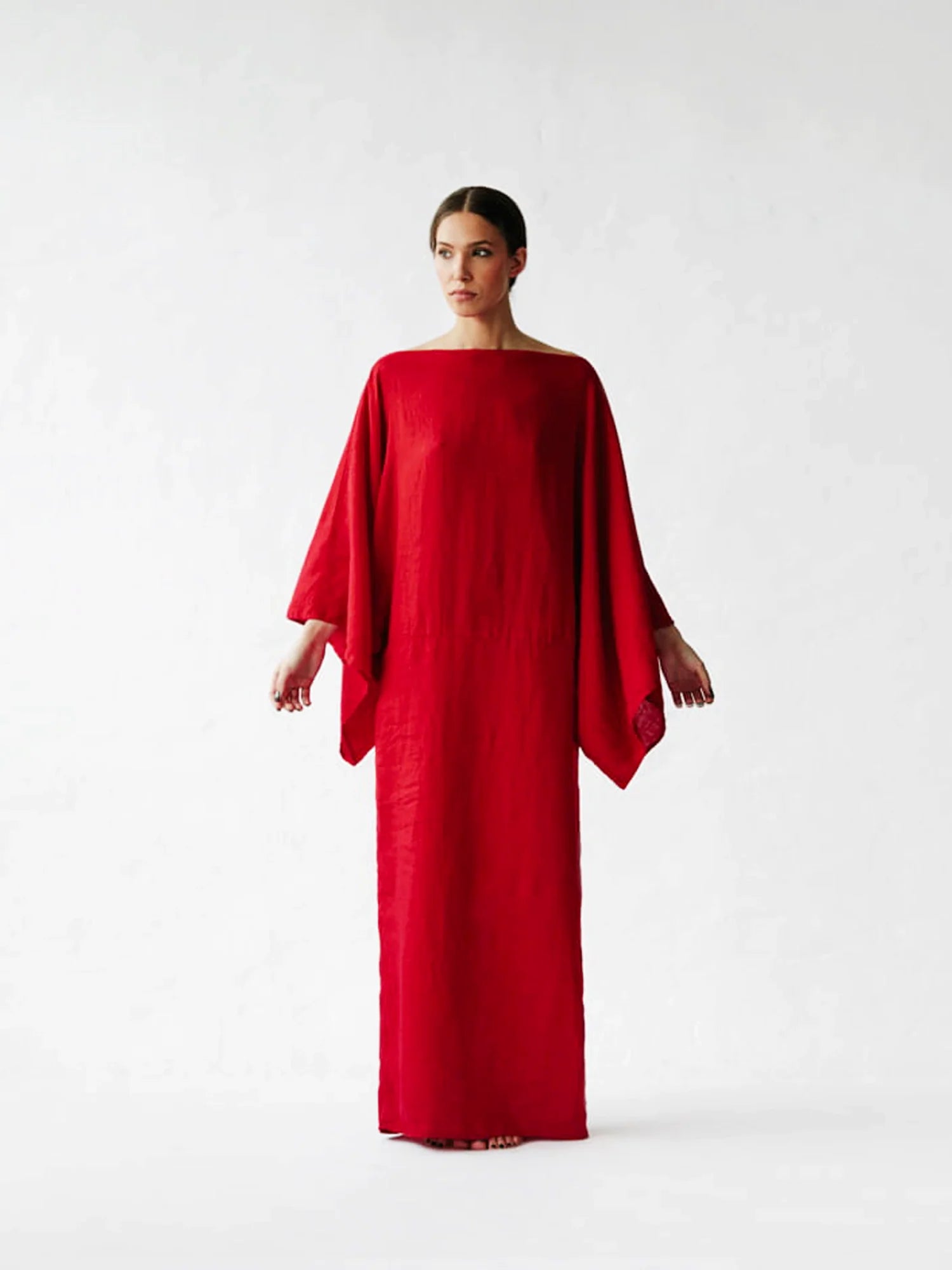 Kimono-Kleid „Crimson Linen Breeze“