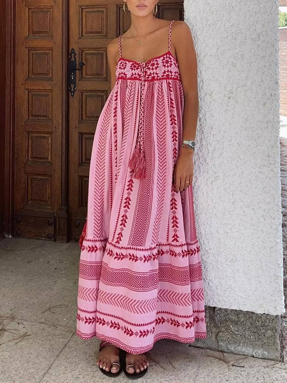 Maxikleid im Ethno-Stil aus Strick