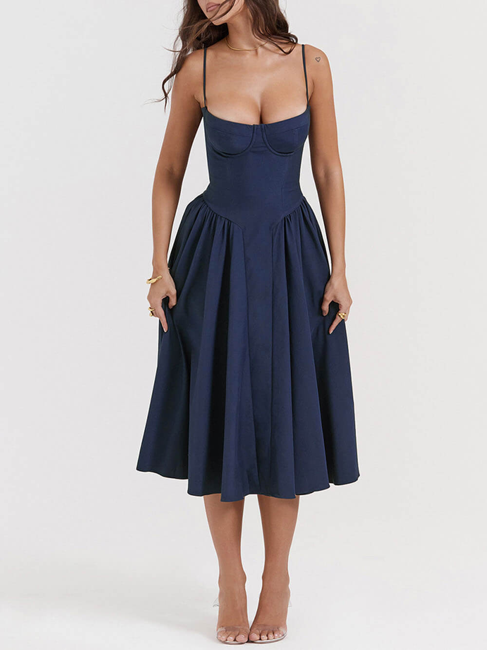 Trägerloses V-Ausschnitt-Midikleid