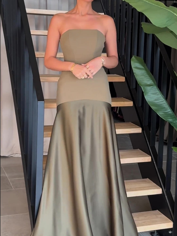Voluminöses ärmelloses Maxikleid
