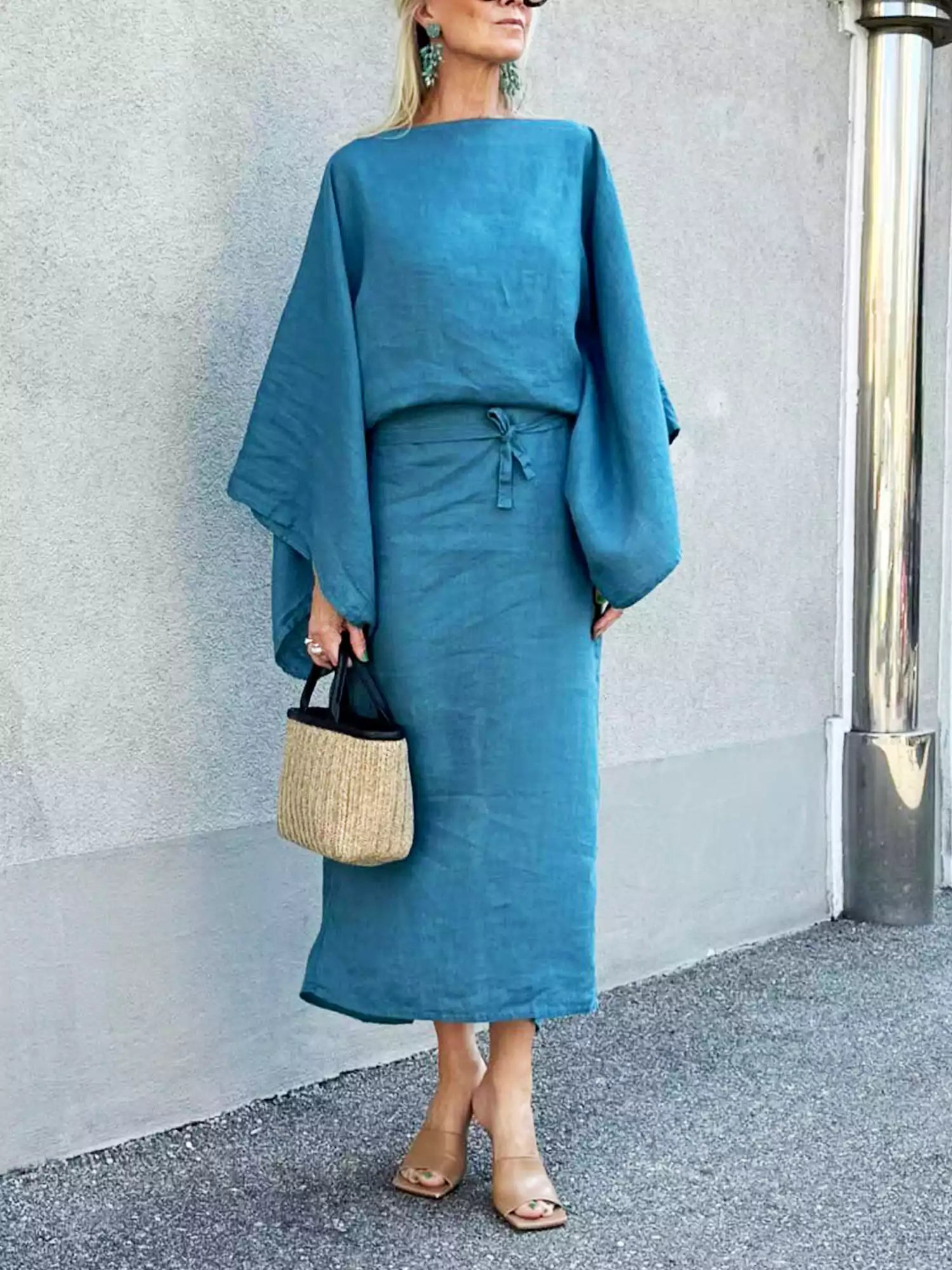 Kimono-Kleid „Crimson Linen Breeze“