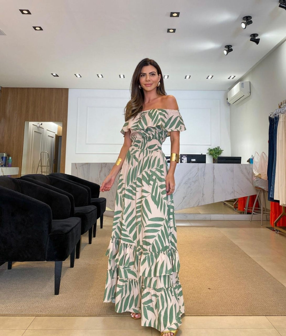 Maxikleid mit Palmenprint, Bindegürtel und einer Schulterpartie