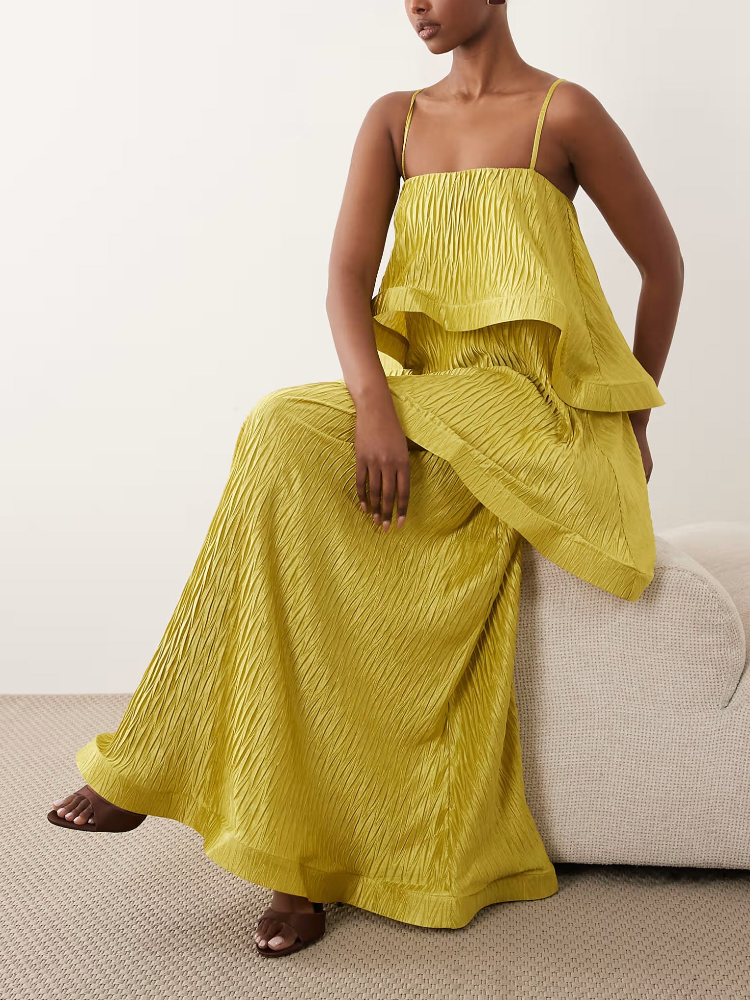 Zigzag Plisse Tiered Trapeze Maxi Dress In Lime