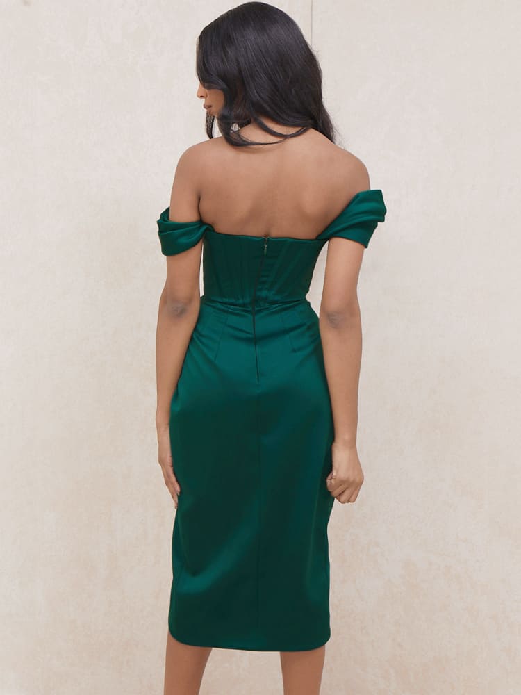 Figurbetontes Midi-Kleid mit Kappe und Korsettdetail – Dunkelgrün