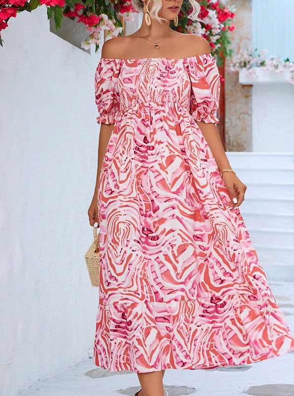 Gesmoktes schulterfreies Midikleid mit Print