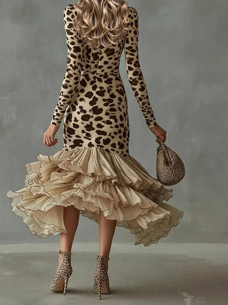 Maxikleid mit Rüschen und V-Ausschnitt im Print-Design