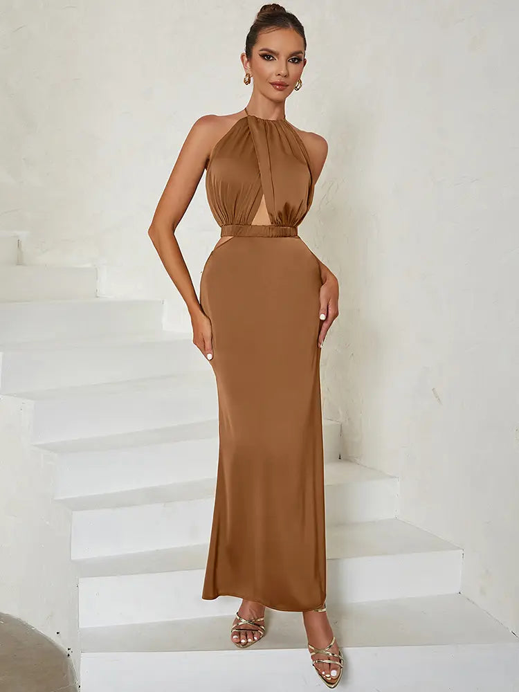 Eng anliegendes Abendkleid