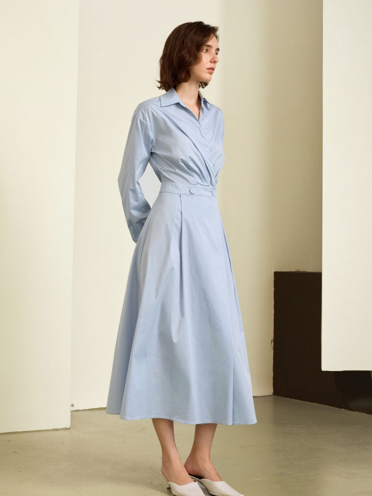 Französischblaue Hemd-Midikleid mit Gürtel