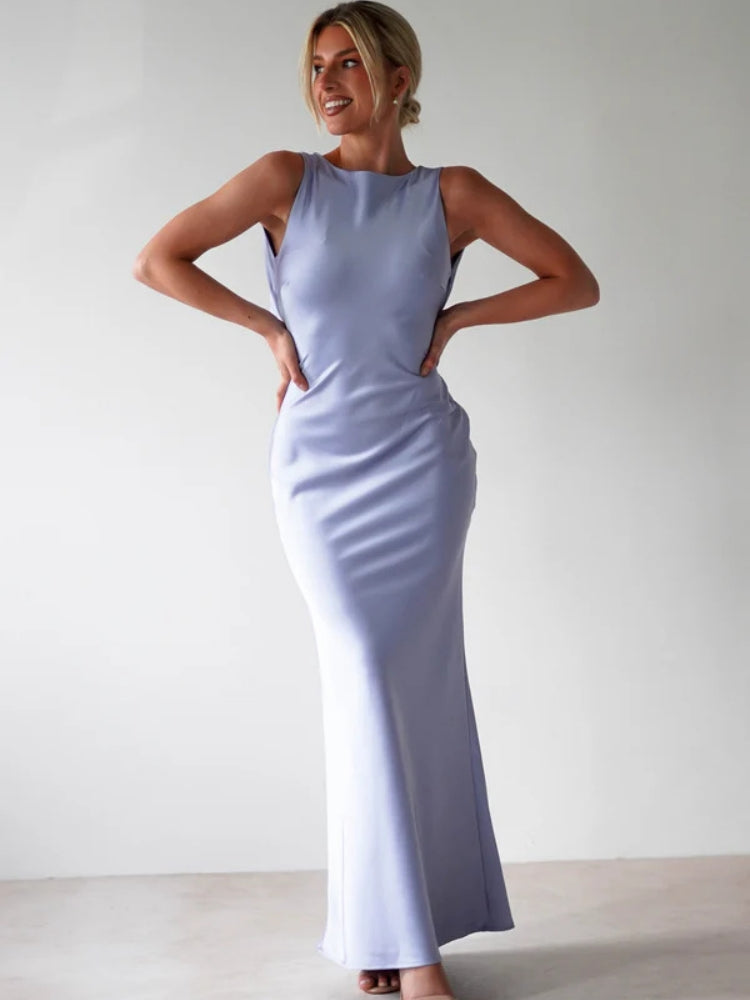 Figurbetontes ärmelloses Kleid