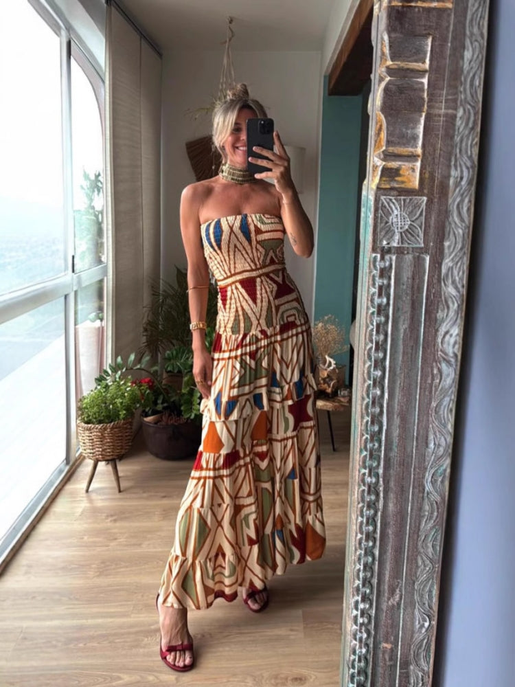 Sommerliches Retro-Boho-Maxikleid mit Spaghettiträgern