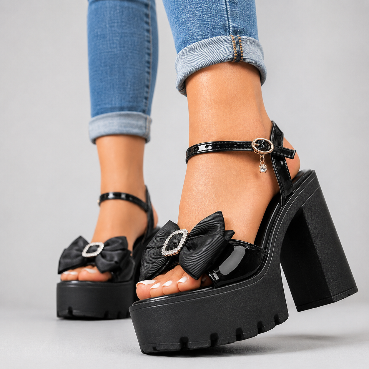 BRIANNA SCHLEIFEN-PUMPS