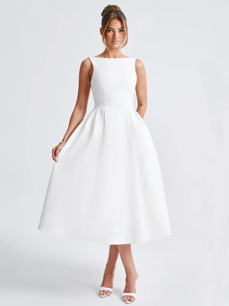 ÄRMELOSES RÜCKENFREIES KLEID