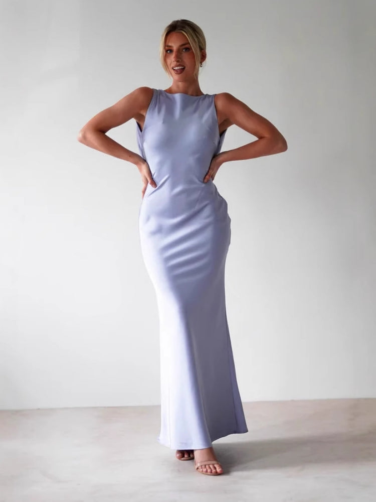 Figurbetontes ärmelloses Kleid