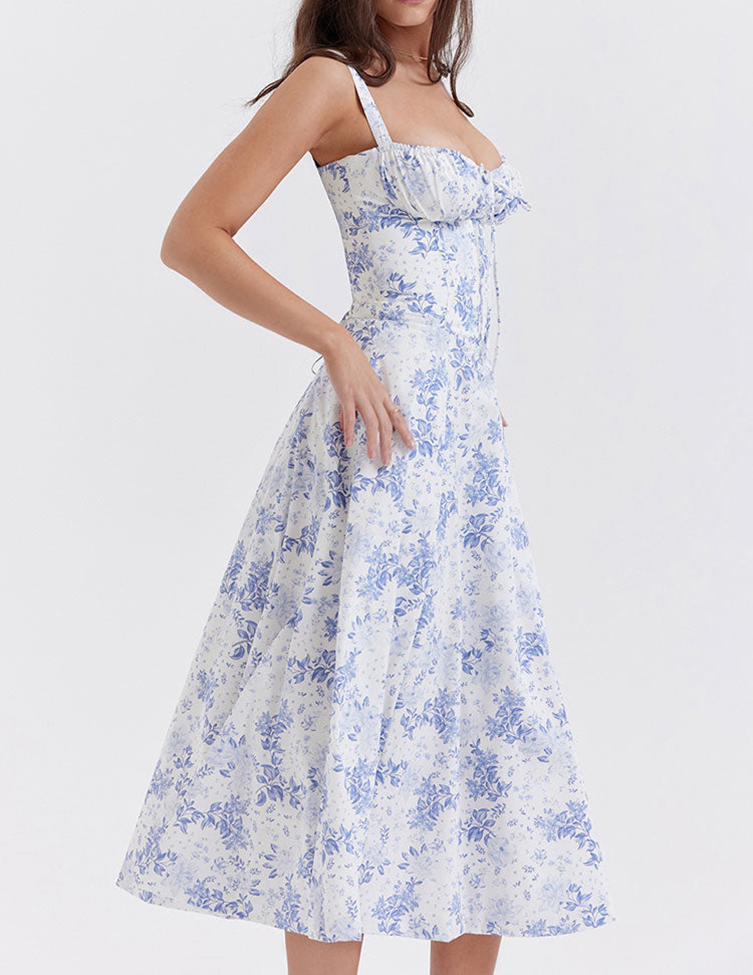 Kleid mit Rosenmuster und Fischgrätmuster