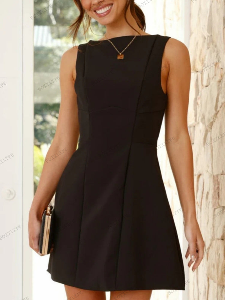 Sexy Damen Neckholder-Minikleid ohne Rücken
