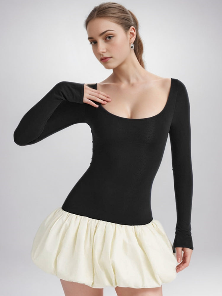 Elegantes Colorblock-Kleid mit U-Boot-Ausschnitt