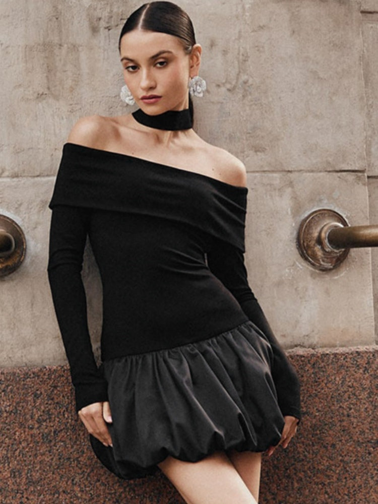 Carmen-Kleid mit Blütenblättersaum