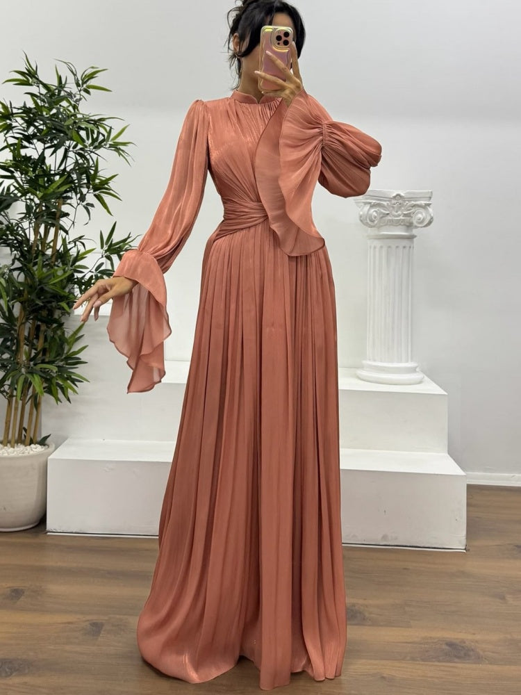 Französisch inspirierte Maxikleid mit Taillenbetonung