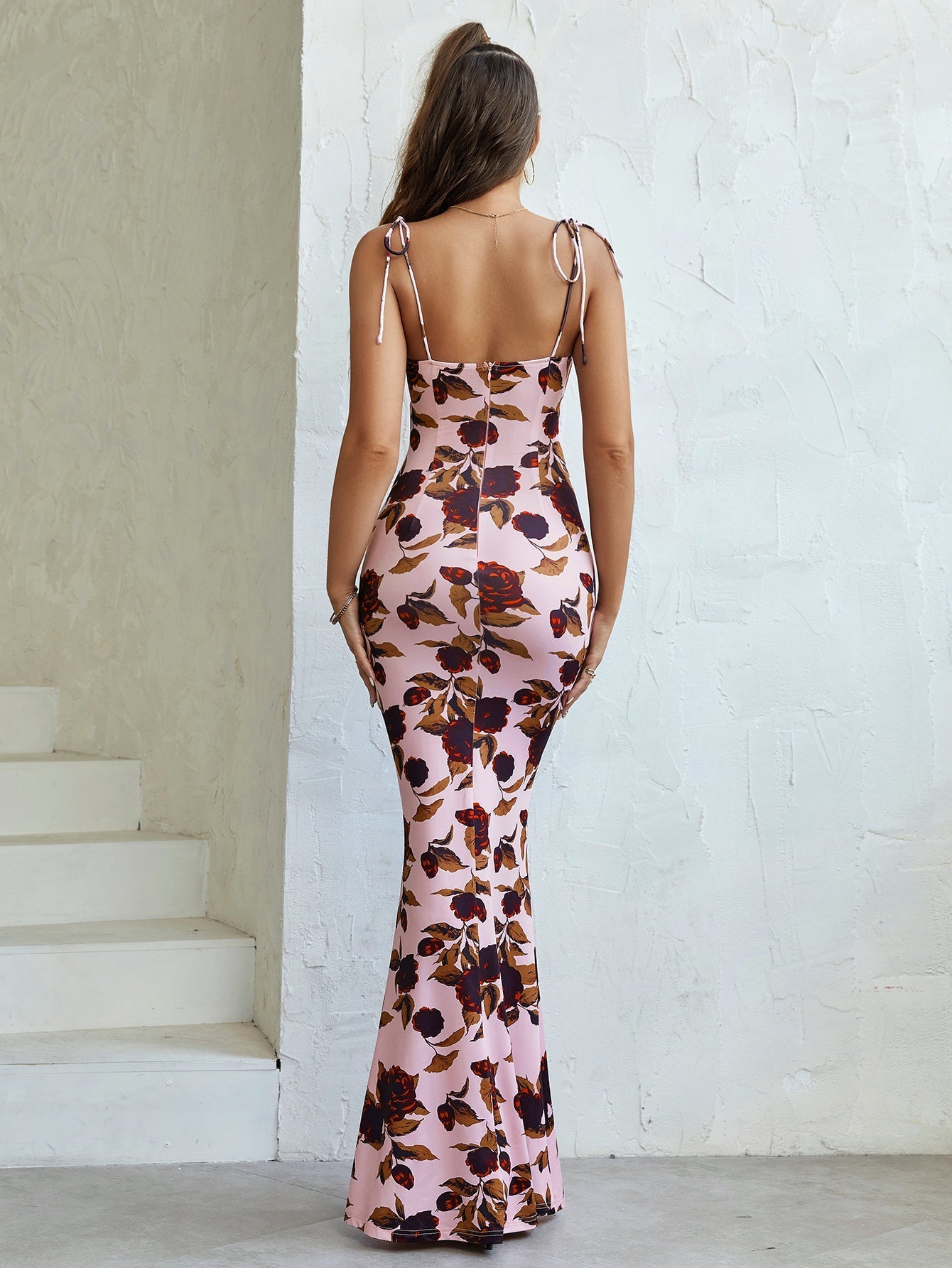 Trägerloses Meerjungfrauen-Abendkleid mit Blumenmuster