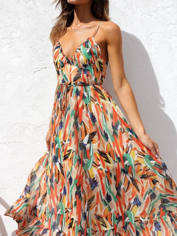 Geblümtes Midikleid mit Rüschensaum und Spaghettiträgern