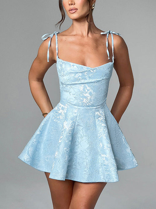 Jacquard-Struktur-Träger-A-Linien-Minikleid mit schlankmachender Wirkung