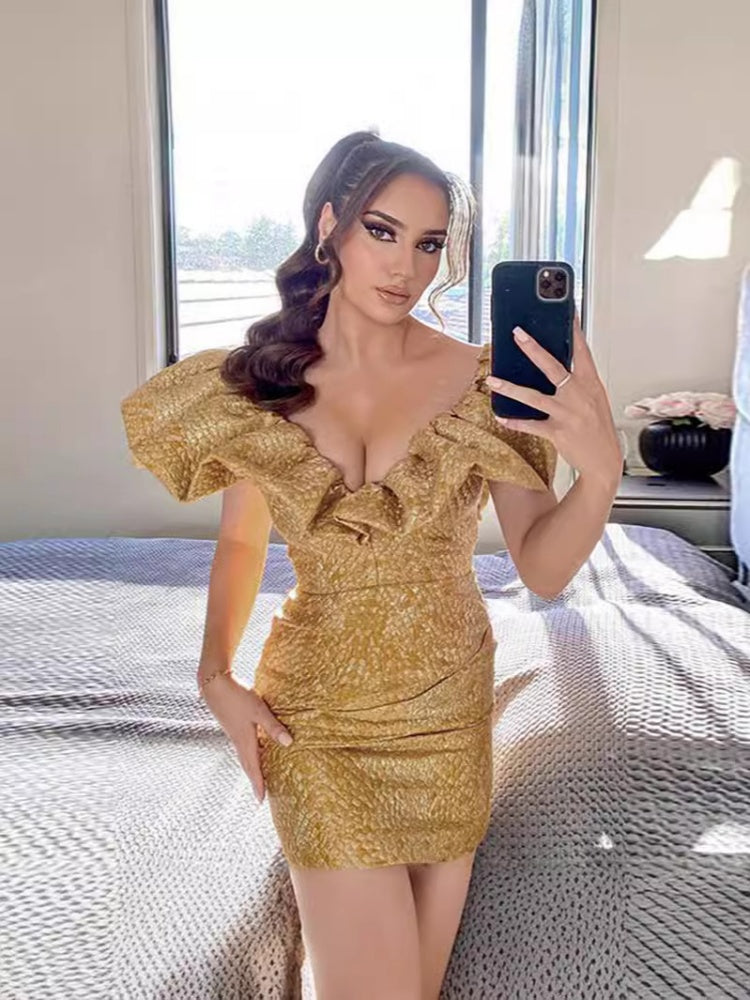 Modisches, sexy rückenfreies V-Ausschnitt-Kleid