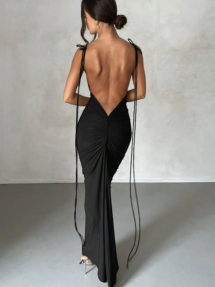 Rückenfreies gerafftes Abendkleid – Schwarz