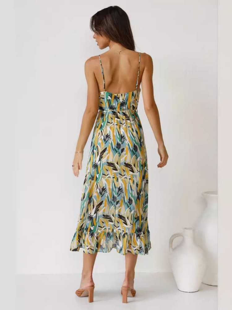 Geblümtes Midikleid mit Rüschensaum und Spaghettiträgern