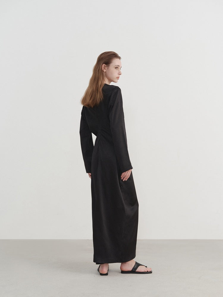 Faltenkleid mit Taillenschnürung