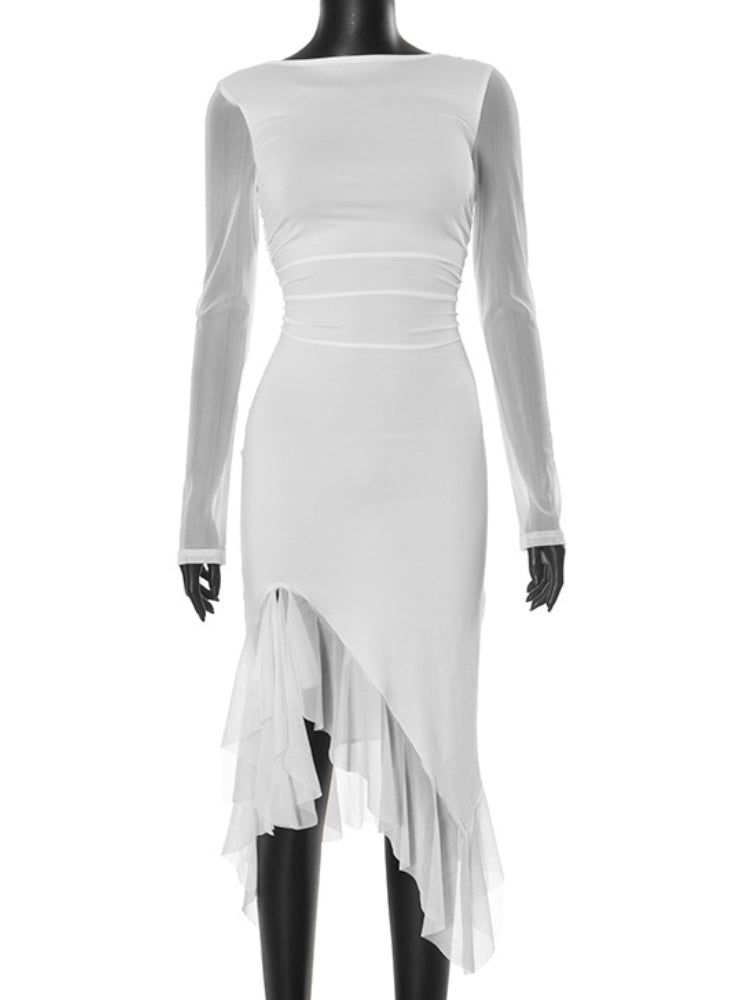 Transparentes Abendkleid mit Rüschen und Schlitz
