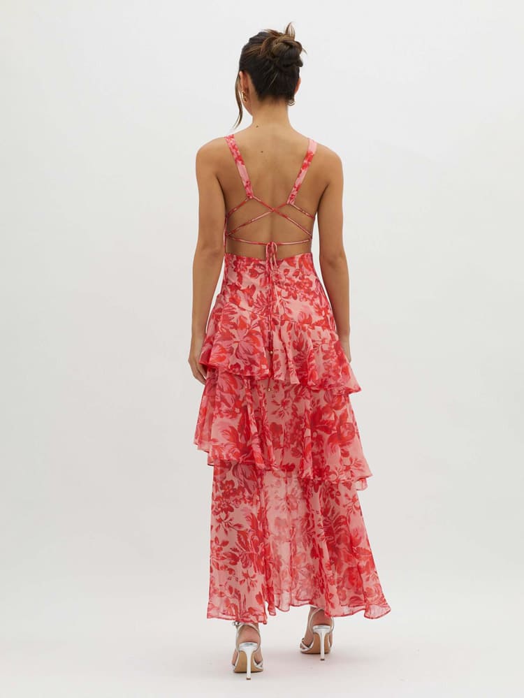 Maxikleid mit Riemchenausschnitt und Rüschen