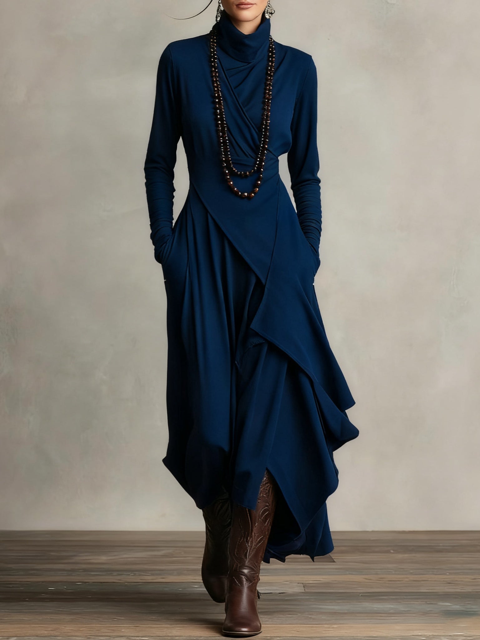 Lila hochgeschlossenes, asymmetrisches Plissee-Maxikleid