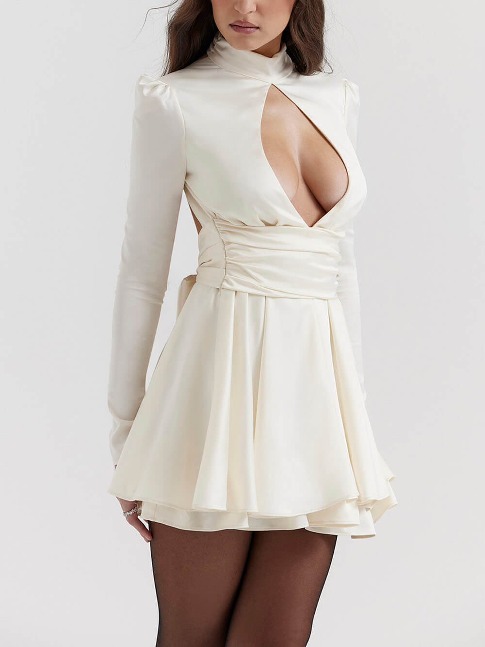 Elfenbein Mini-Kleid mit Schleife