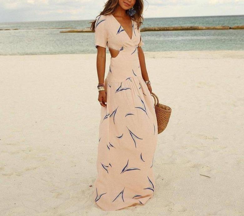 Make it Fashion Cutout Maxi Dress