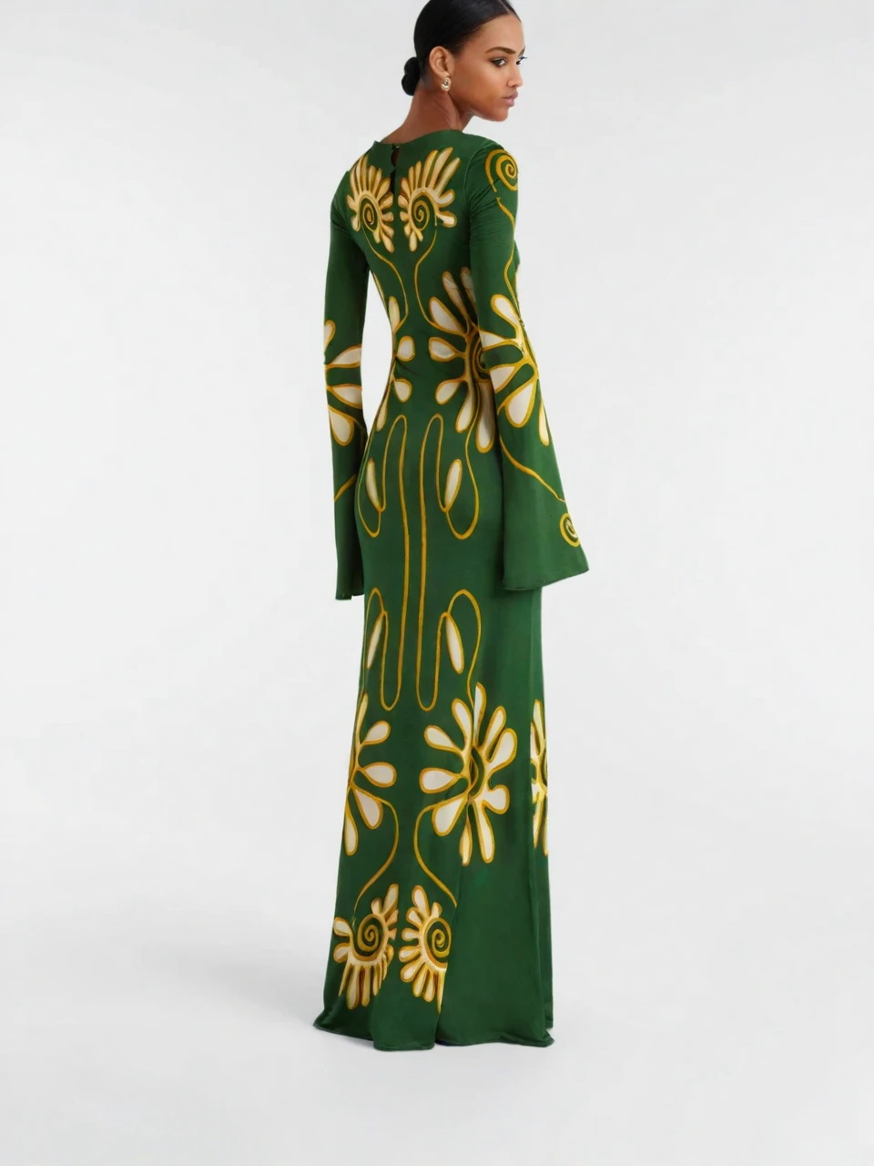 Grünes, abstraktes florales Maxikleid mit ausgestellten Ärmeln